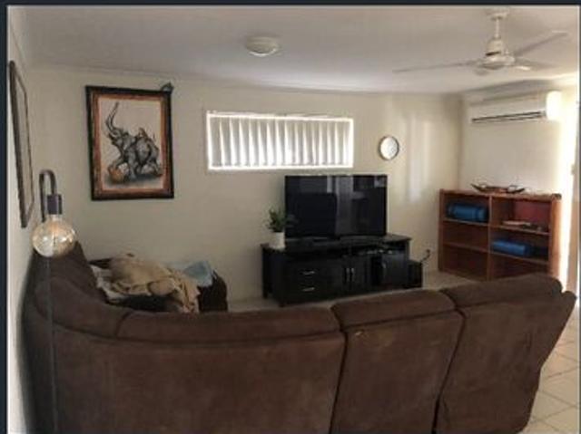 LUXURY 3 BEDRM 2 AIR CON LOWSET HOUSE FOR YOUR LIFE STYLE