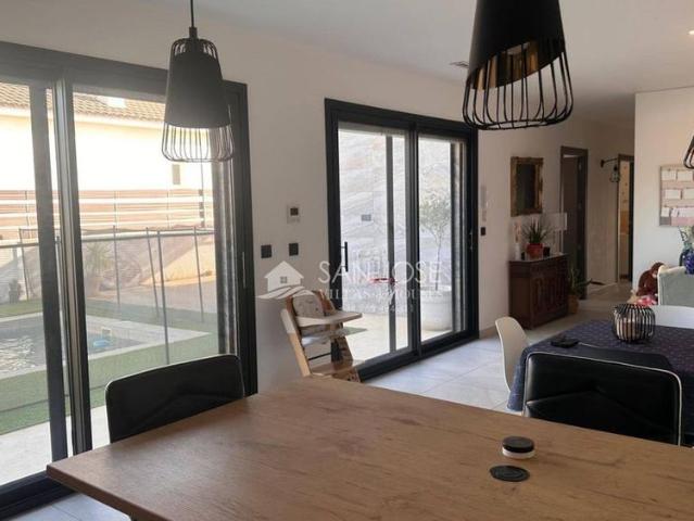 Luxury 3 room Detached House for rent in Aspe, Valencia
