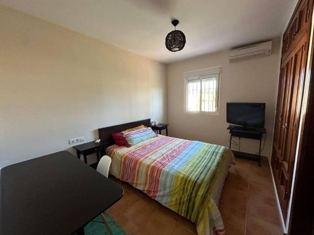 Luxury 3 room Detached House for rent in Chiclana de la Frontera, Spain
