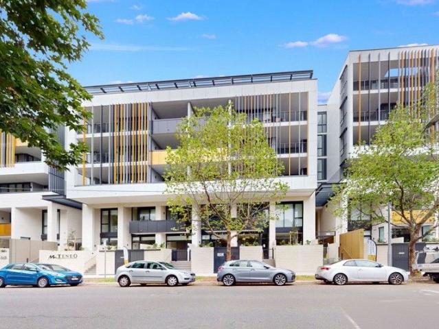 Luxury 1 Bed + Study Room in Teneo Alexandria