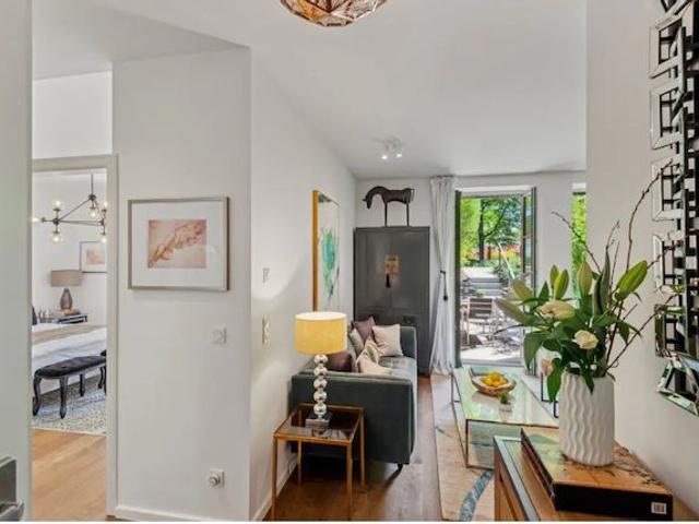 Luxury 1 bedroom with huge private terrace in historic building, Berlin Amsterdam Apartments for Rent