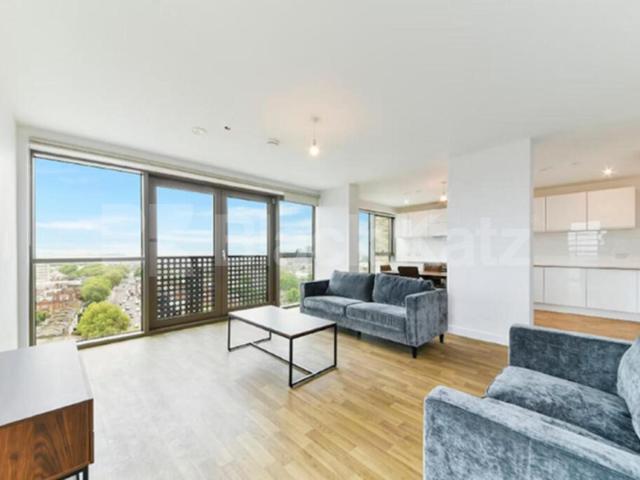 Luxury 2 Bed Apartment in Aster Apts N15 with Gym & Concierge