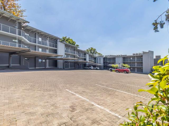Luxury 2 Bed Apartment to Let in Hurlingham
