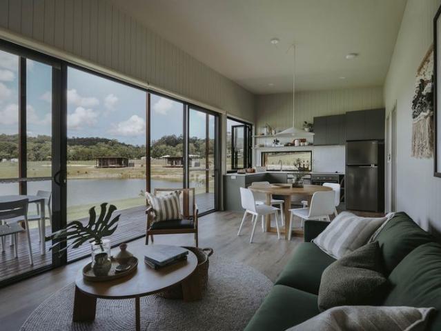 Luxury 2 bed villas within glorious farmstay environment