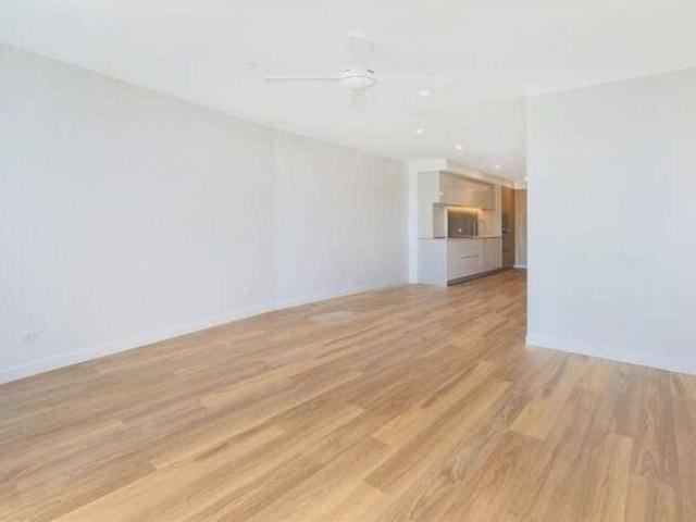 Luxury 2 bedroom ocean view apartment