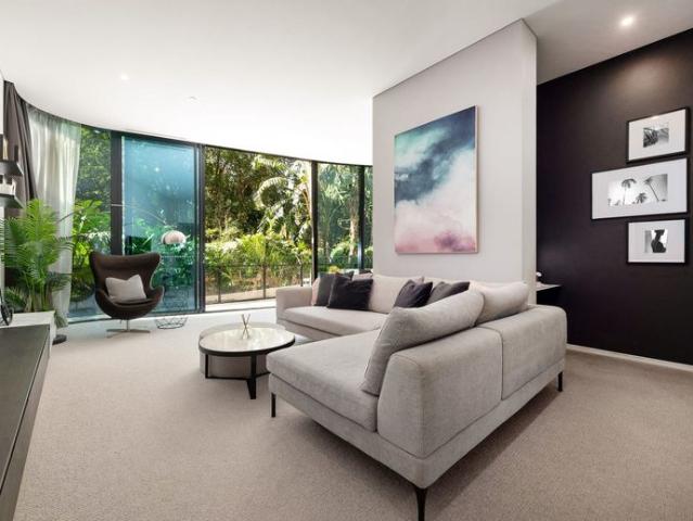 Luxury 2 Bedroom Apartment with Resort Style Facilities