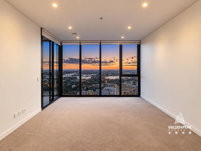 Luxury 2 bedroom apartment at The Jackson, St Leonards Square