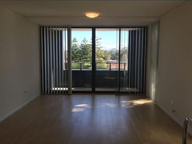 Luxury 2 Bedroom Apartment Close Macquarie Park