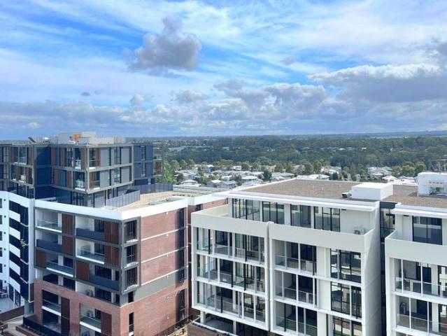 Luxury 2 Bedroom Apartment For Lease