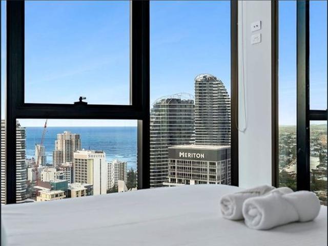 Luxury 2 Bedroom Apartment on the 40th Floor – Spectacular Views