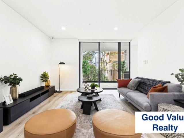 Luxury 2 bedroom apartment ready to move in in the heart of Burwood !