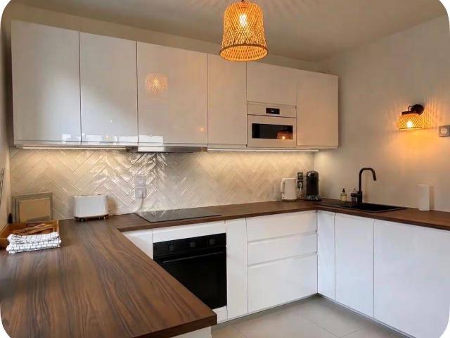 Luxury 2 Bedroom Apartment – Rooftop Pool & Monaco Views