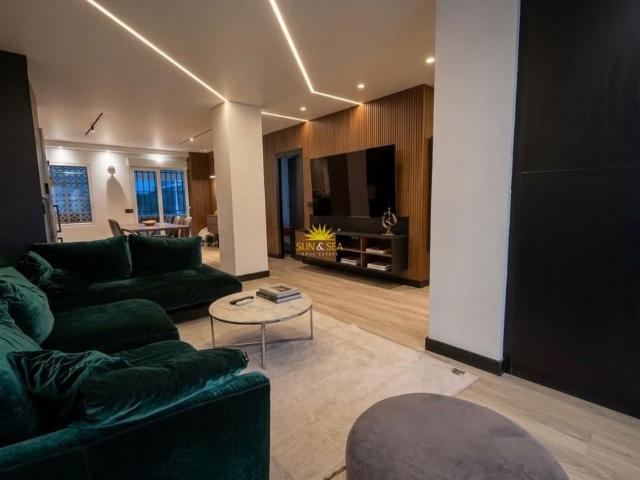 LUXURY 2 BEDROOM GROUND FLOOR APARTMENT TORREVIEJA