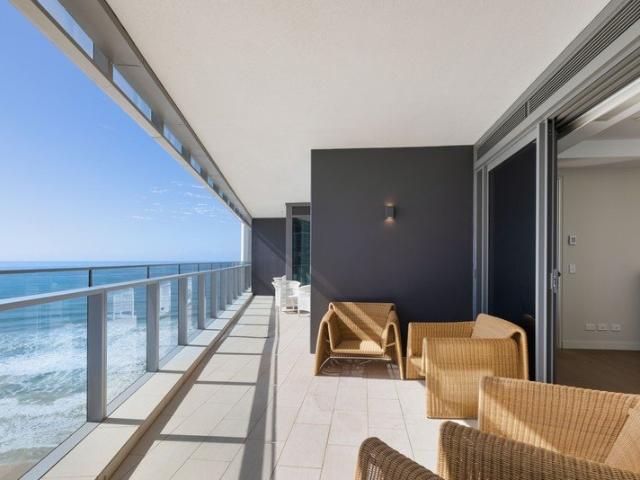 Luxury 2 Bedroom Residence with Expansive Balcony & Beachfront Views