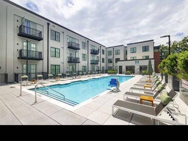 Luxury 2bed/2bath apartment