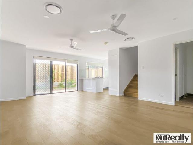 Luxury 4 Bedroom Townhomes