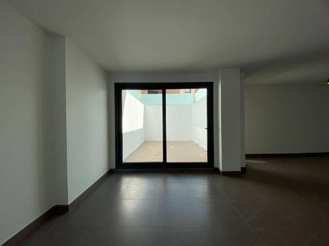 Luxury 4 room Detached House for rent in Zaragoza, Spain