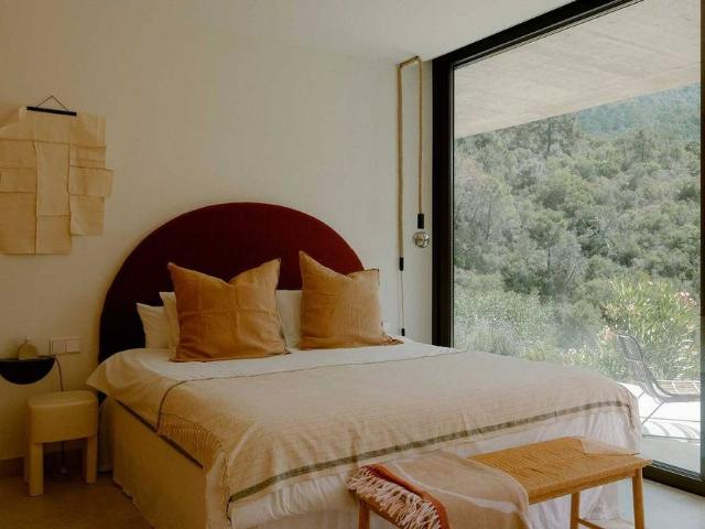 Luxury 5 bedroom Detached House for rent in Benahavís, Andalusia