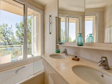 Luxury 5 bedroom Detached House for rent in Calvià, Balearic Islands