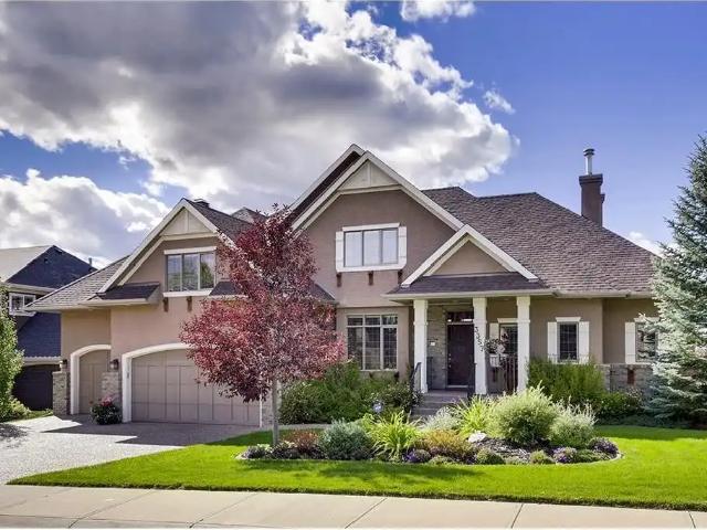 Luxury 5 Bedroom Home|4.5 Baths + Office|Walk Out|Triple Garage| Mountain Views