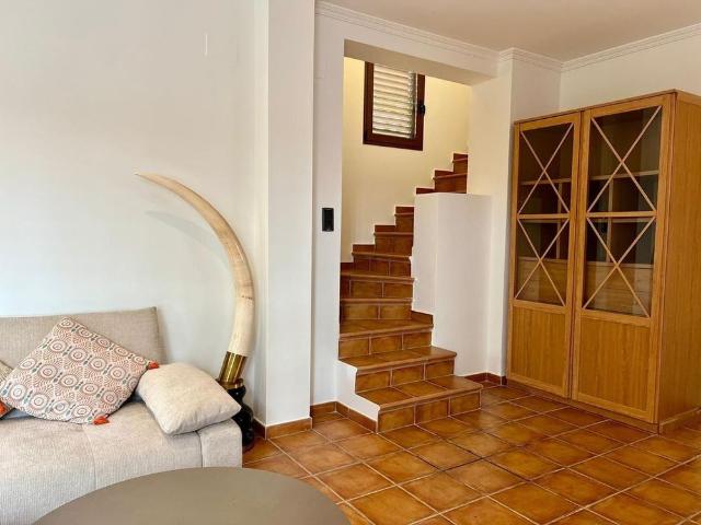 Luxury 6 room Detached House for rent in la Nucia, Valencia