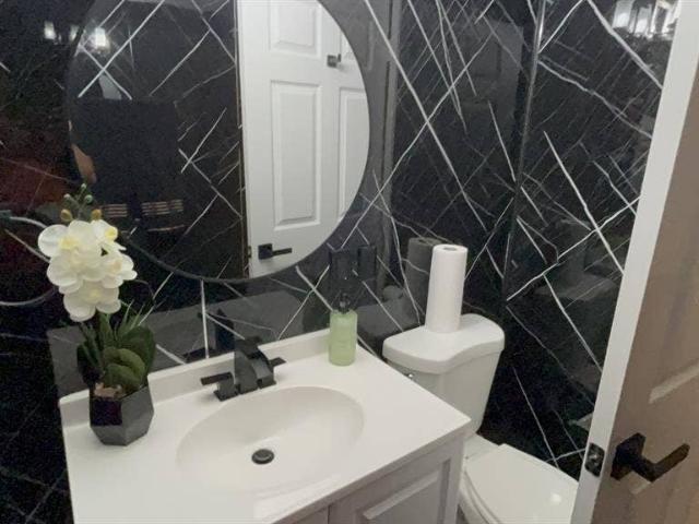 Luxury 6BR Short‑Term Powerhouse —