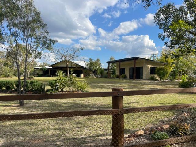 Luxury Country Estate for Sale 137 Acres of Rural Bliss