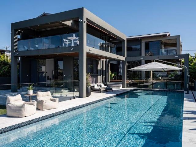 Luxury Coastal Living Architecturally Designed, Meticulously Crafted