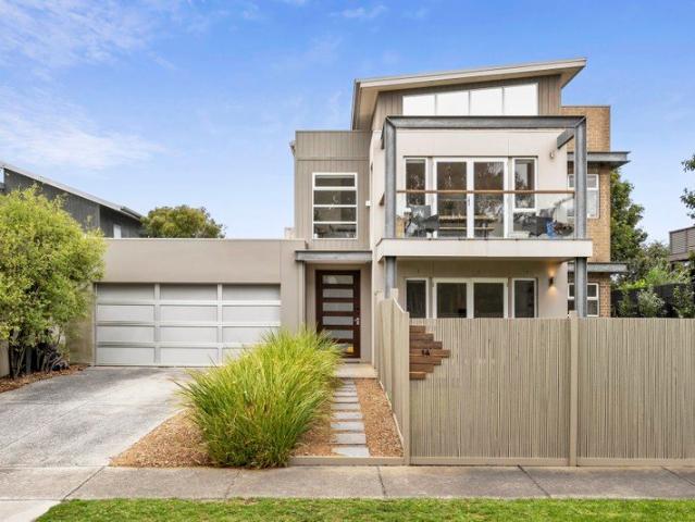 Luxury Coastal Living for the Modern Family