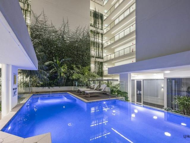 Luxury Coastal Living in a Three Bedroom Apartment