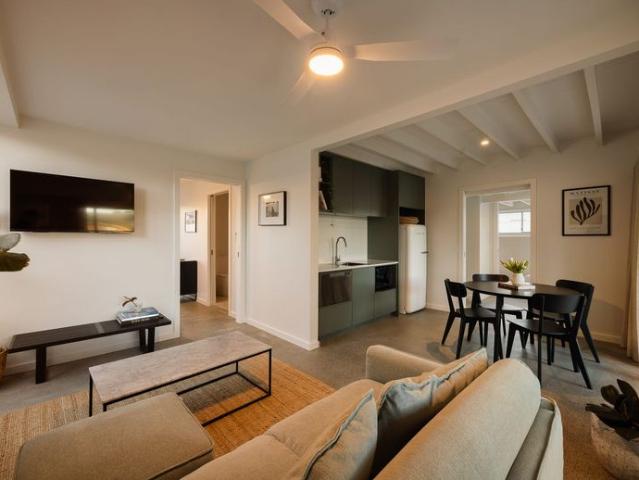 Luxury & Coastal Living in the Heart of Palm Beach