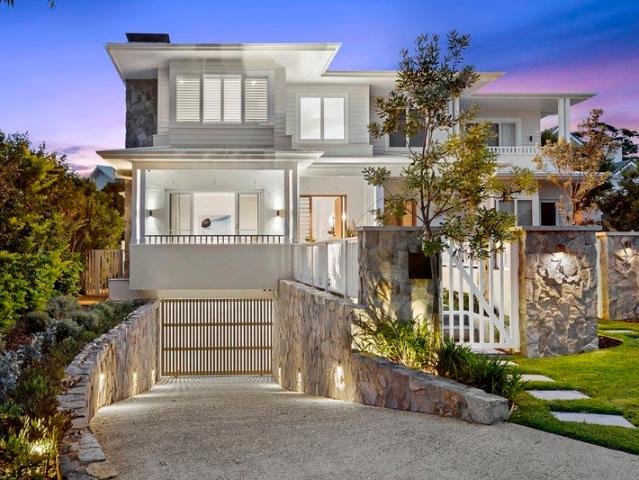 Luxury Coastal Living on South Cronulla's Prestigious Peninsula