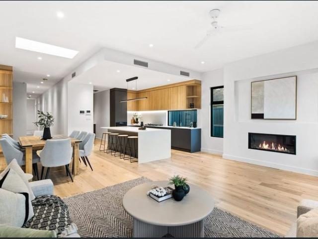 Luxury Coastal Living with Designer Finishes and Exceptional Family Space