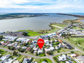 Luxury Coastal Living with Dual Accommodation Perfect Lifestyle or Income Opportunity