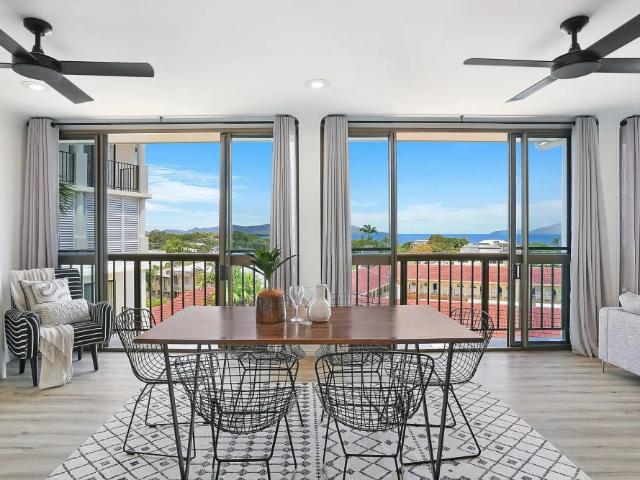 Luxury Coastal Living with Panoramic Bay Views