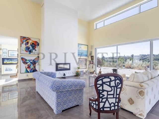 Luxury Contemporary Home in Ferragudo, Portimão