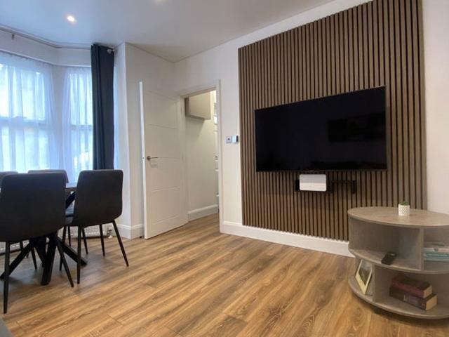 Luxury & Cosy 1 Bed House – All Bills Included