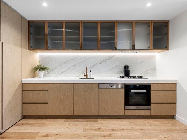 Luxury CBD Living with Panoramic City Views