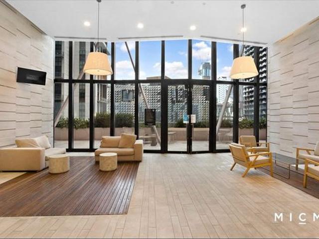 Luxury CBD Living with World Class Facilities