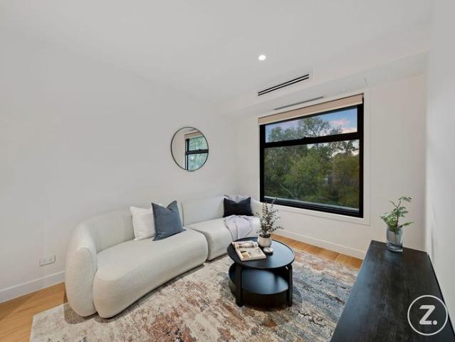 Luxury Creekside Living: Brand New Designer Townhouse Overlooking Merri Creek