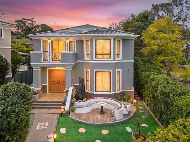 Luxury Custom Built Family Residence