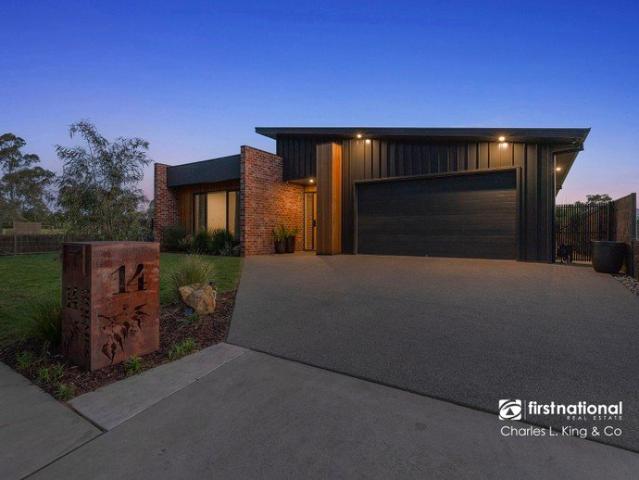 Luxury Custom Living with a Tranquil Bushland Outlook