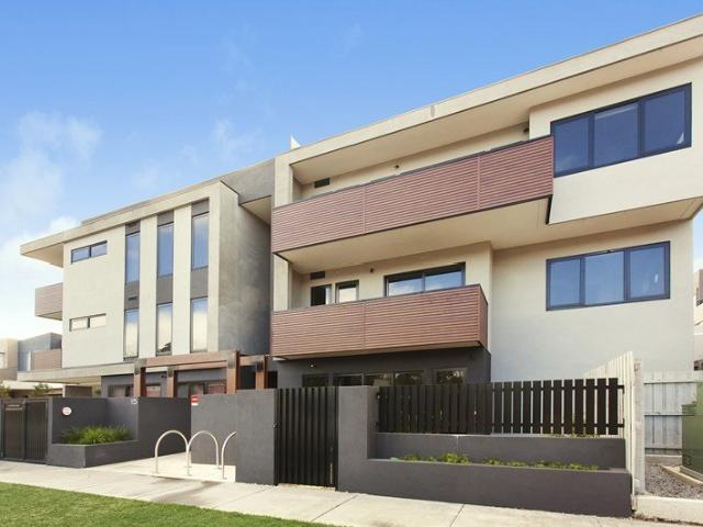 LUXURY AND LIFESTYLE THE ULTIMATE LOCATION