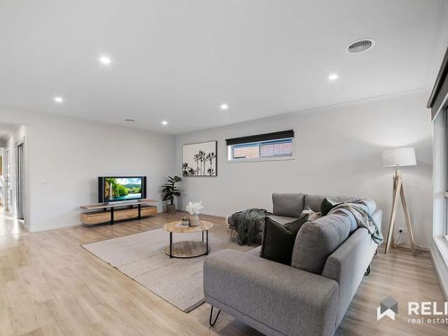 Luxury and Lifestyle in Saltwater
