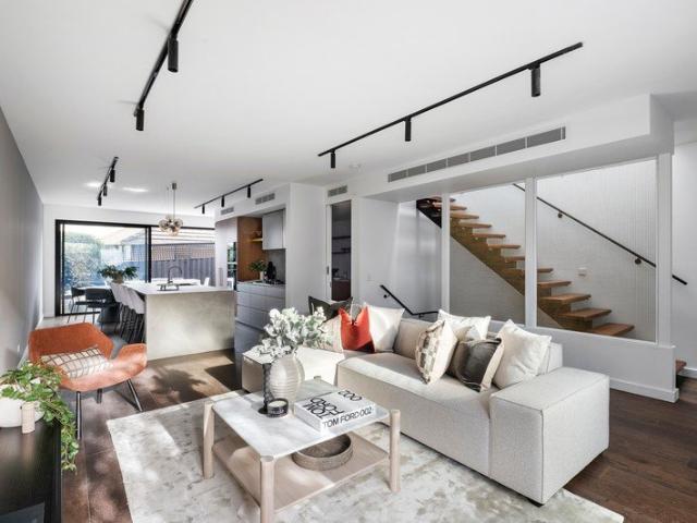 Luxury and spacious three bedroom townhouse
