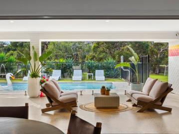 LUXURY ACREAGE LIVING