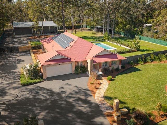 Luxury Acreage Living with a Premium Shed, Resort Pool & High End Inclusions