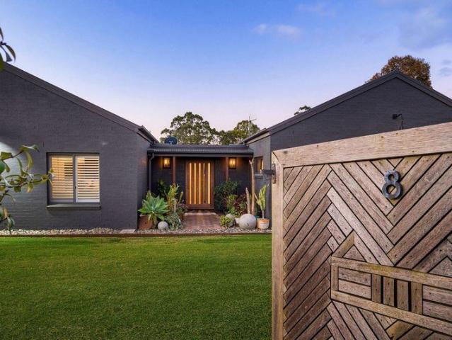 Luxury Acreage Living with Exceptional Family Comfort