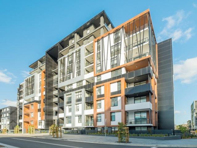 Luxury Apartment at Level 6 Leasing Now!