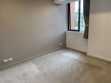 LUXURY APARTMENT CLOSE TO THE STATION